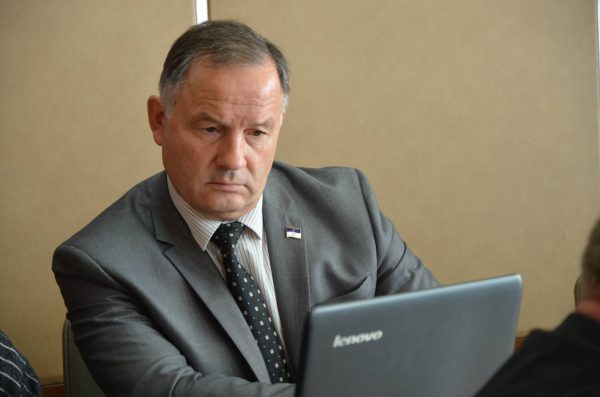 Panevėžio rajono savivaldybės mero pavaduotojas Antanas Pocius neslepia, kad neaiškios rajono ribos – labai sena problema, kurios vis dar nepavyksta išspręsti. „SEKUNDĖS“ nuotr. 