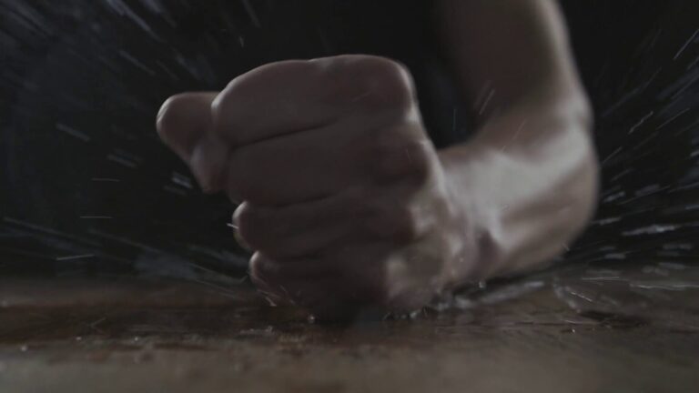 Panevėžio apskrityje savaitgalis išsiskyrė smurto tarp artimųjų protrūkiu.