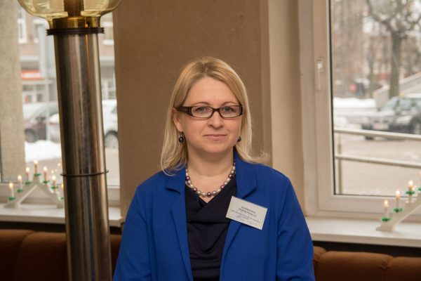 S. Jakštienė teigia kol kas nedaranti išvadų, auka ar smurtautoja yra moteris, pati teikianti pagalbą kitiems. „Sekundės“ archyvo nuotr.