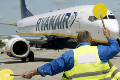 Lietuvoje fiksuojama rekordinė imigracija, o didžioji emigracijos banga kiek prislopo, rodo Statistikos departamento BNS pateikti duomenys.