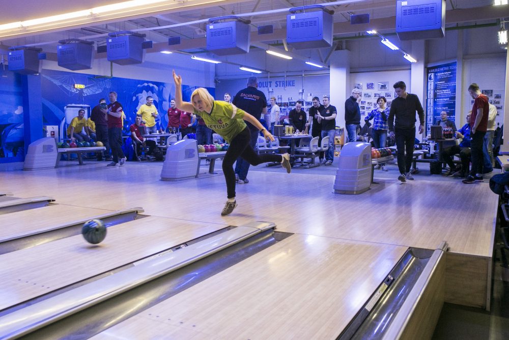 Praėjusį penktadienį „Alex Club“ boulingo klube praūžė tradicinis boulingo turnyras pereinamajai „Sekundės“ taurei laimėti.