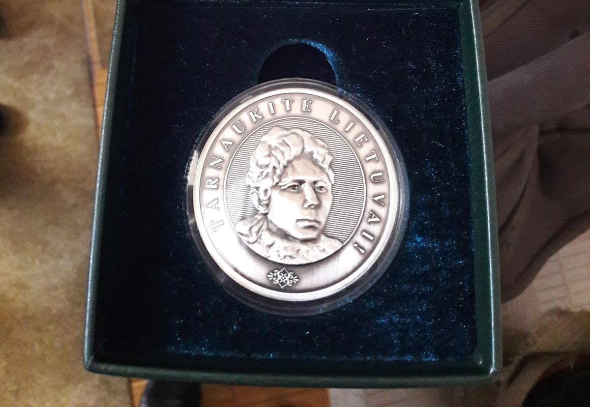 Gabrielės Petkevičaitės-Bitės atminimo medaliais „Tarnaukite Lietuvai“ bus apdovanoti šešiolika laureatų, pirmadienį nusprendė kandidatų vertinimo komisija.