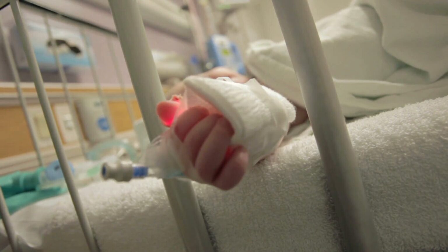 Panevėžio apygardos prokuratūroje priimtas sprendimas perkvalifikuoti ikiteisminį tyrimą, atliekamą dėl šią savaitę sostinės ligoninėje mirusio kūdikio iš Pasvalio rajono.