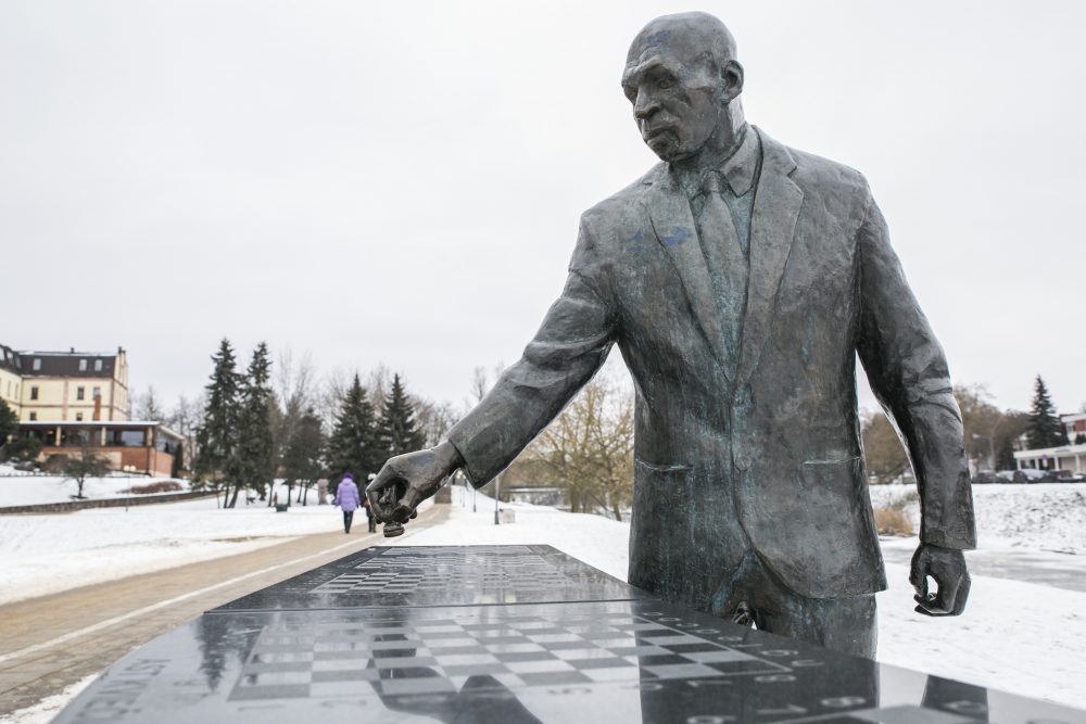 Panevėžyje – paradoksų metai. Miesto biudžeto lėšos auga, bet Aukštaitijos sostinė toliau drastiškai tuštėja.