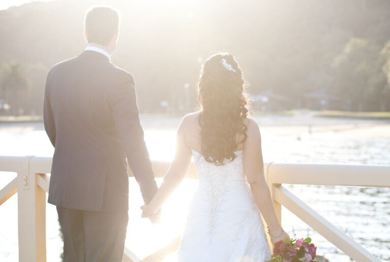 2017 m. Lietuvoje buvo užregistruota kiek daugiau nei 23 tūkstančiai santuokų. Panašiai tiek pat santuokų buvo ir 2016 m. Dažniau santuokos sudaromos šiltuoju metų laiku – praėjusių metų antrąjį pusmetį susituokė beveik 15 tūkstančių porų, o pirmąjį – kiek daugiau nei 8 tūkstančiai.