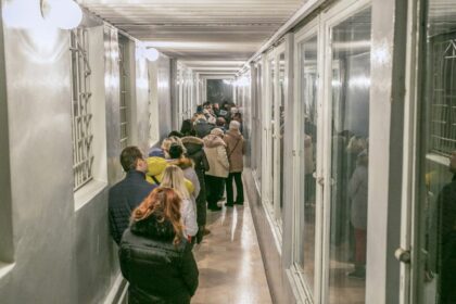 Metų pradžia – savotiškas išbandymas rudenį į pirmąsias, penktąsias ir gimnazijos pirmąsias bei trečiąsias klases vaikus išleidžiantiems tėvams.