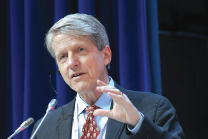 Nobelio ekonomikos premijos laureatas Robertas J. Shilleris netiki, kad finansinių technologijų bumas padės išspręsti fundamentalias ūkio problemas