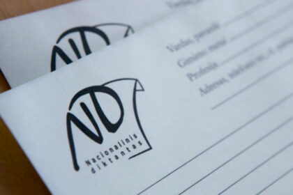 Jau vienuoliktą kartą lietuviai tikrino savo raštingumą Nacionaliniame diktante. Deja, dalyvių aktyvumas lietuvių kalbos švente įvardijamame konkurse kasmet mažėja – panevėžiečių irgi.