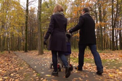 Pirmąjį būstą mažesniuose miestuose ir rajonuose įsigyjančioms jaunoms šeimoms bus skiriama finansinė parama, nevertinant jų pajamų ir turto.