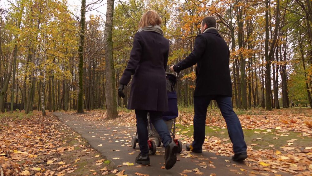 Pirmąjį būstą mažesniuose miestuose ir rajonuose įsigyjančioms jaunoms šeimoms bus skiriama finansinė parama, nevertinant jų pajamų ir turto.