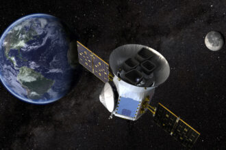 ambicingo privačios kosmoso technologijų bendrovės „SpaceX“ projekto – zondo „Transiting Exoplanet Survey Satellite“ (TESS) – paleidimas planuojamas šį vakarą.