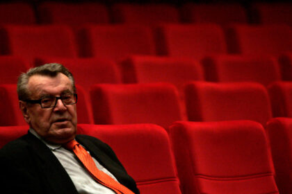 Čekijoje gimęs kino režisierius dviejų Oskarų laureatas Milošas Formanas mirė būdamas 86 metų, pranešė čekų žiniasklaida.