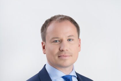 Giedrius Surplys antradienį tampa pirmuoju žemės ūkio ministru po nepriklausomybės atkūrimo, iki šio posto niekaip nedalyvavęs žemės ūkio reikaluose.