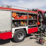 Daugiabutyje remontuojant stogą gyventojus ant kojų sukėlė į lietaus kanalizaciją patekusi cheminė medžiaga.