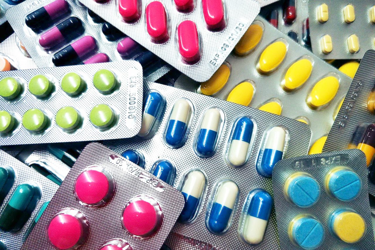 Nuo rytojaus, birželio 1 dienos, keičiasi kompensuojamųjų vaistų receptų išrašymo tvarka, gydytojams supaprastinant kompensacijos rūšių kodų pasirinkimą.