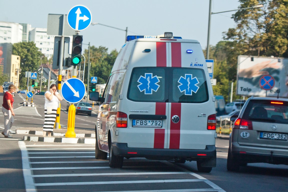 Respublikinėje Panevėžio ligoninėje medikai gelbėja žiauriai sumušto vyro gyvybę.