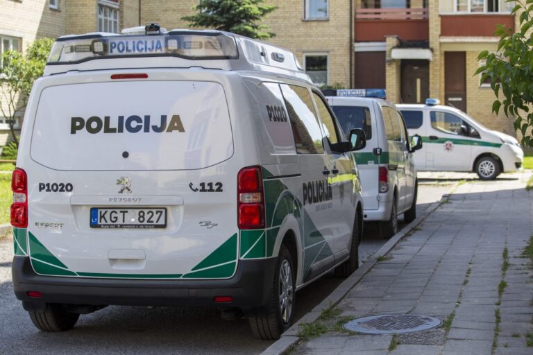 Vasara – atostogų metas, gyventojai atsipalaiduoja, todėl kartais primiršta visiems puikiai žinomą tiesą: „Niekas kitas geriau neapsaugos jūsų turto nei jūs pats“.