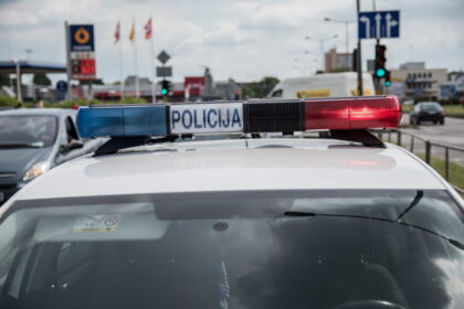 Praėjusią dieną į alkoholio matuoklį pusamžė moteris įpūtė įspūdingus skaičius – net 2,27 promilės.