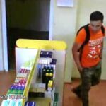 2018-08-07 13.11 val. Panevėžyje, Nemuno g., iš vaistinės pavogtos prekės.