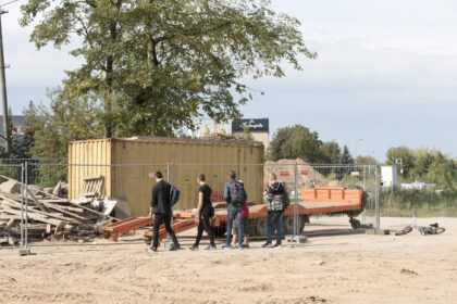 Panevėžio ligoninėje mirė penkiolikmetis, statybvietėje Kranto g. sužalotas sunkiasvorės puspriekabės.