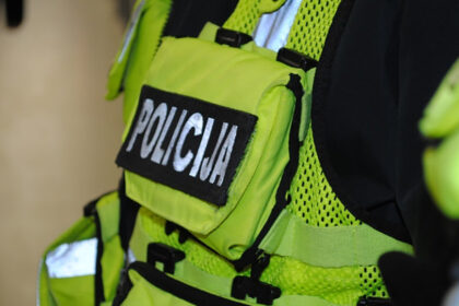 Policija pradėjo ikiteisminį tyrimą dėl koronavirusu užsikrėtusios moters mirties.