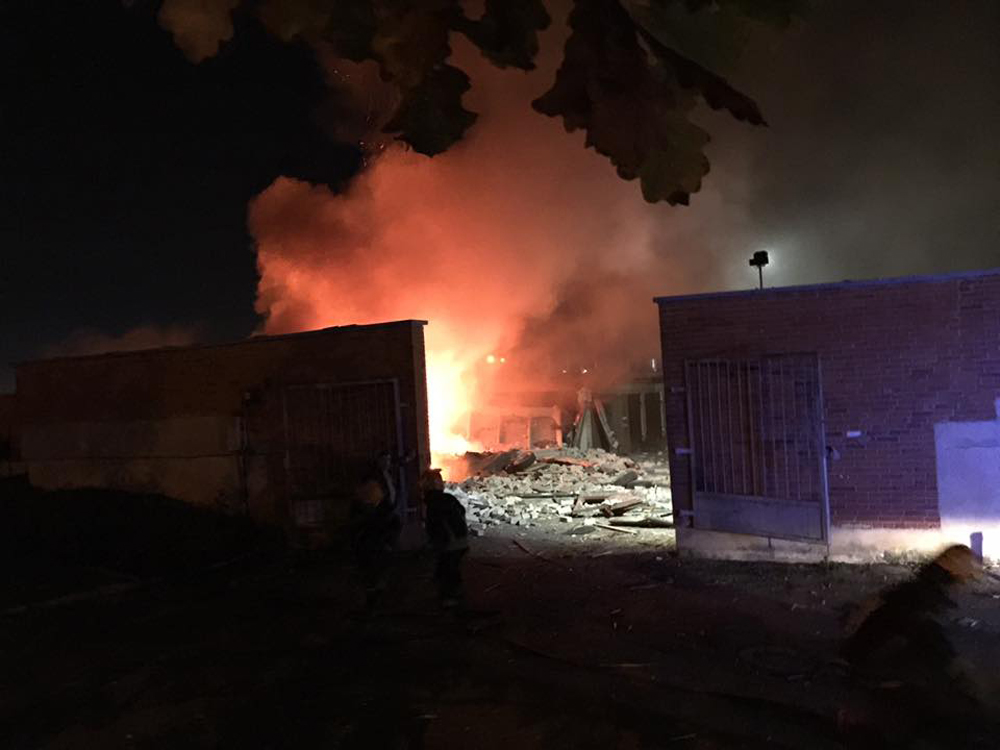 Vėlyvą ketvirtadienio vakarą Bendrasis pagalbos centras gavo pranešimą apie Panevėžyje, Ateities gatvėje nugriaudėjusį galingą sprogimą.