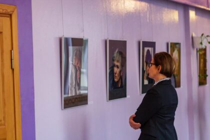 Prieš dešimtmetį amžinybėn iškeliavęs fotografijos grandas, ilgametis dienraščio „Sekundė“ fotografas Sergejus Kašinas gyvas jį pažinojusių bendražygių atmintyje.