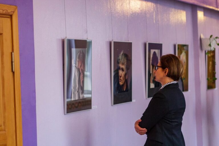 Prieš dešimtmetį amžinybėn iškeliavęs fotografijos grandas, ilgametis dienraščio „Sekundė“ fotografas Sergejus Kašinas gyvas jį pažinojusių bendražygių atmintyje.