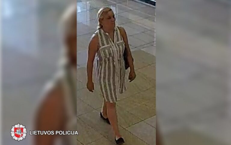 2018-09-01 13 val. Panevėžyje, Savitiškio g., nenustatytas asmuo pavogė dvejas sportines kelnes ir du sportinius megztinius. Nuostolis – 249 eurų.