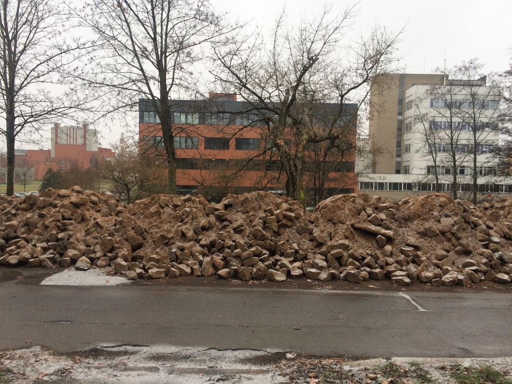 Panevėžio miesto savivaldybė pasirašė finansavimo sutartį, kuria daugiau kaip 1,34 mln. Eur ES lėšų skiriama A. Jakšto gatvės rekonstrukcijos projektui.