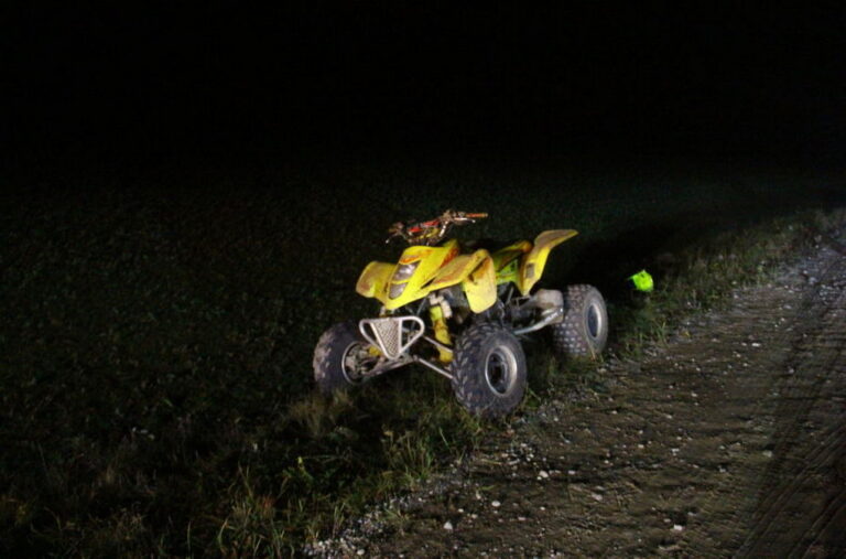 Vėlinių dieną tragiškų eismo įvykių išvengta, tačiau pareigūnams apskrityje teko vykti į avarijos, kurioje sužalotas pėsčiasis, vietą, ir tramdyti girtus vairuotojus.