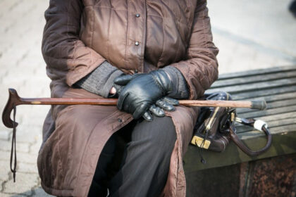 Penktadienio vakarą gatvėje apiplėšta 71-erių panevėžietė.