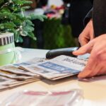 Seimas antradienį 4 procentiniais punktais iki 5 proc. sumažino spaudai taikomą pridėtinės vertės mokesčio (PVM) tarifą. Finansų ministerijos skaičiavimais, dėl to biudžetas kitąmet netektų maždaug 2 mln. eurų.