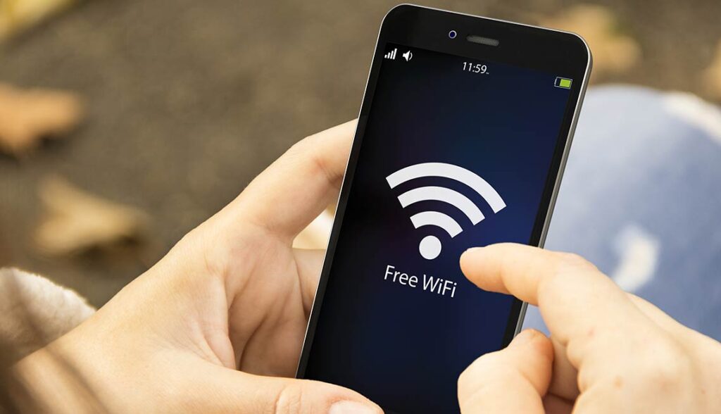 Devyniolika Lietuvos savivaldybių, suskubusių atsiliepti į pirmąjį Europos Komisijos (EK) iniciatyvos „WiFi4EU“ kvietimą, galės pasinaudoti 15 tūkst. eurų vertės čekiais belaidžio interneto ryšio zonoms viešosiose erdvėse įrengti. Tarp jų ir Panevėžio rajono savivaldybė.