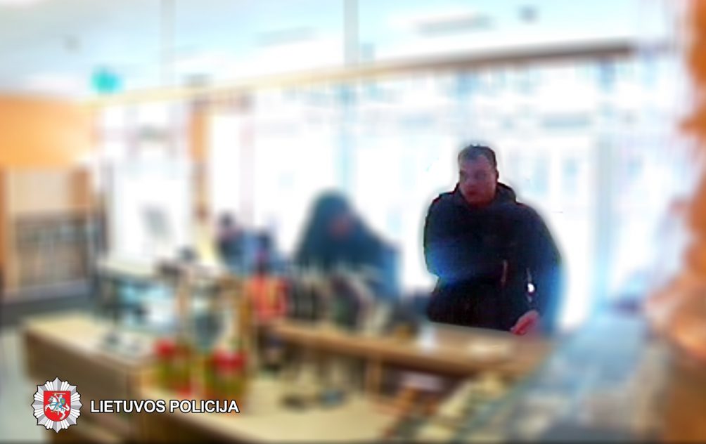 2019-02-13 14 val. Panevėžyje, Aukštaičių g., kavinėje, nenustatytas asmuo pavogė vyrišką rankinę. Nuostolis – 145 eurai.