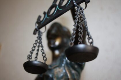 Generalinis prokuroras Evaldas Pašilis nusprendė, ką skirti vadovais į atsilaisvinančias teritorinių prokuratūrų vyriausiųjų prokurorų pareigas.