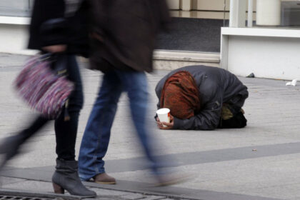Panevėžiečių gyvenimas gerėja. Lietuvos socialiniame žemėlapyje Aukštaitijos sostinė išsiskyrė kaip vienas iš miestų, daugiausia nepanaudojęs pašalpoms ir kompensacijoms numatytų lėšų. Tam pernai liko neišleista trečdalis numatytos sumos.