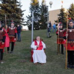 Didžiojo penktadienio vakarą Kryžiaus kelio eisena Senvagėje rengiama nuo 2015-ųjų. M. GARUCKO nuotr.