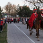Didžiojo penktadienio vakarą Kryžiaus kelio eisena Senvagėje rengiama nuo 2015-ųjų. M. GARUCKO nuotr.