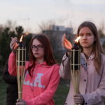 Didžiojo penktadienio vakarą Kryžiaus kelio eisena Senvagėje rengiama nuo 2015-ųjų. M. GARUCKO nuotr.