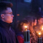 Didžiojo penktadienio vakarą Kryžiaus kelio eisena Senvagėje rengiama nuo 2015-ųjų. M. GARUCKO nuotr.