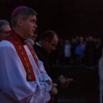 Didžiojo penktadienio vakarą Kryžiaus kelio eisena Senvagėje rengiama nuo 2015-ųjų. M. GARUCKO nuotr.