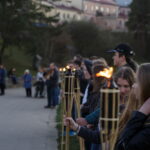 Didžiojo penktadienio vakarą Kryžiaus kelio eisena Senvagėje rengiama nuo 2015-ųjų. M. GARUCKO nuotr.
