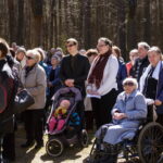 Panevėžiečiai Kryžiaus kelią tradiciškai pradėjo Berčiūnuose. M. GARUCKO nuotr.