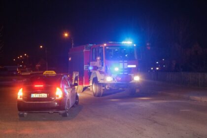 Šeštadienio rytas Panevėžio mieste pažymėtas tragedija. Apie pusę septynių viename Ramygalos gatvės butų plykstelėjęs gaisras nusinešė vyro, gimusio 1954 metais, gyvybę.