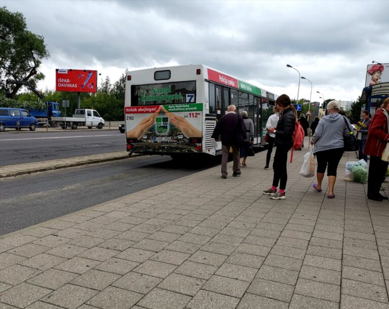 Iki paryčių šėlti didžiuosiuose Panevėžio renginiuose norėtų ne tik jaunimas, bet ir senjorai. Tačiau šie priversti rinktis lovą namuose, nes naktį miestas lieka beveik be maršrutinių autobusų.