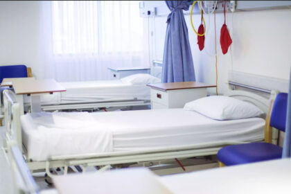 Patvirtinus dar vieną mirties nuo koronaviruso atvejį, jis nustatytas Vilniaus miesto klinikinės ligoninės pacientui, BNS informavo Nacionalinis visuomenės sveikatos centras.