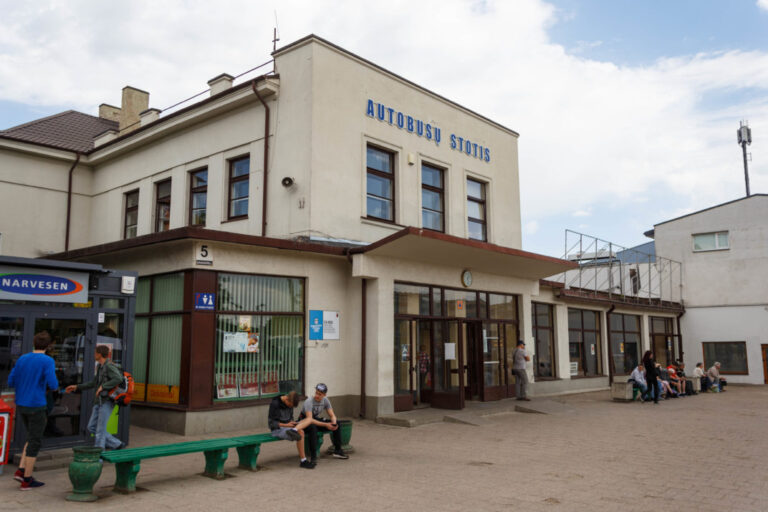 Tikėto ažiotažo pristatant aptriušusio Panevėžio autobusų stoties pastato rekonstrukcijos projektą nebuvo. Jo pristatymo visuomenei dalyvių sąraše užsiregistravo tik 17 žmonių, įskaitant ir pačios Savivaldybės administracijos darbuotojus.