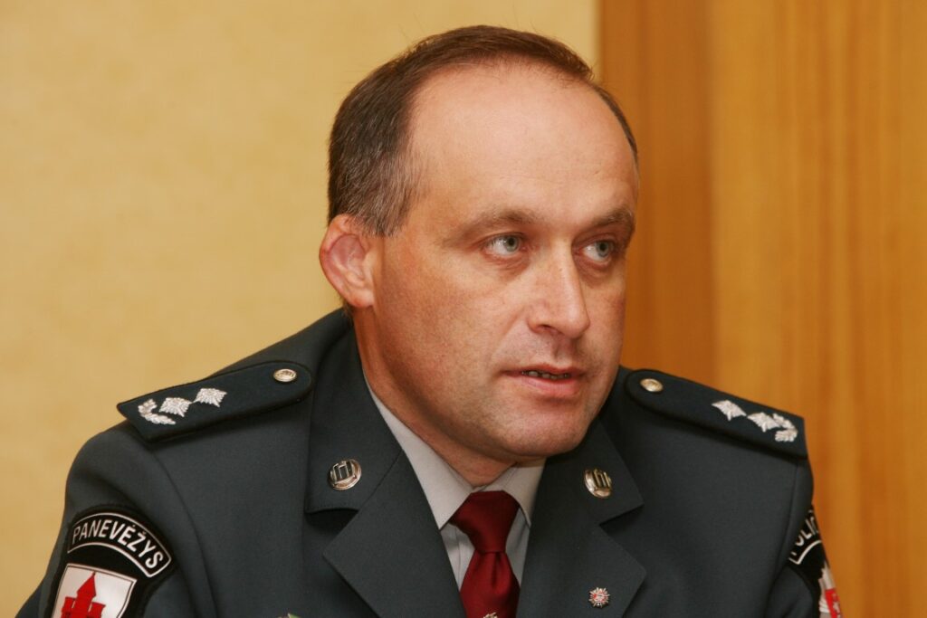 Artėjančios permainos šalies policijos viršūnėse gali reikšti įdomų posūkį ir Panevėžio apskrities vyriausiajame policijos komisariate, jau ilgiau nei pusmetį neturinčiame nuolatinio vadovo.