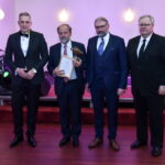 Panevėžio prekybos, pramonės ir amatų Metų asamblėjoje apdovanoti geriausiai dirbusių Aukštaitijos įmonių atstovai. P. ŽIDONIO nuotraukos